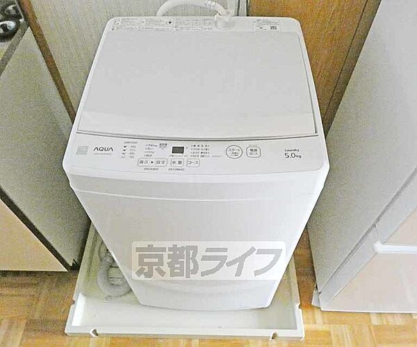画像11:洗濯機です。