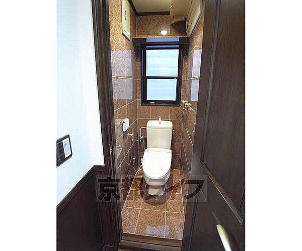 画像8:高級感のあるトイレです。