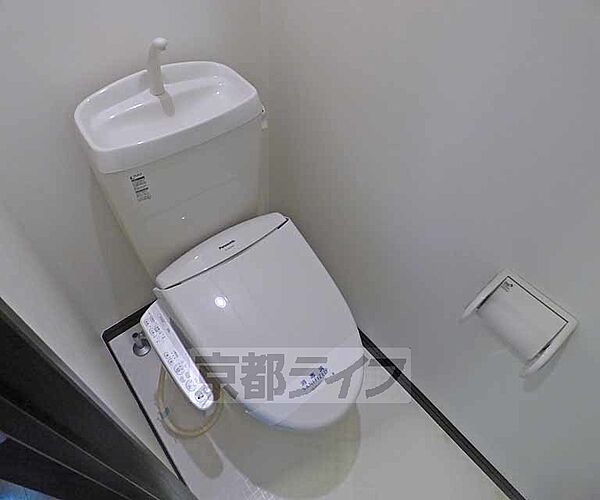 画像7:ウォシュレットトイレです。