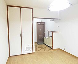 京阪本線 神宮丸太町駅 徒歩15分の賃貸マンション 3階1Kのリビング/ダイニング