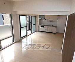 ベリエ茶五 203 2階2LDKのリビング/ダイニング