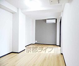 フラッティ大徳寺南 111 1階1Kのリビング/ダイニング