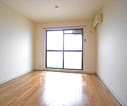 ヴィラ御前 2階1Kのリビング/ダイニング