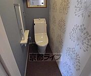 1階のトイレもきれいですね。