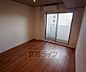 リビング/ダイニング：落ち着きのあるお部屋ですね。