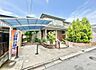 外観：閑静な住宅街です。近隣には大型商業施設が多数あります。