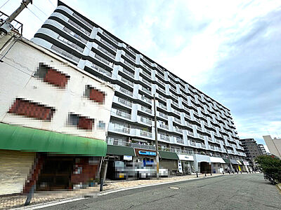 外観：南海本線の急行停車駅「堺」駅まで徒歩5分！阪堺線「大小路」駅も徒歩5分の2WAYアクセス。