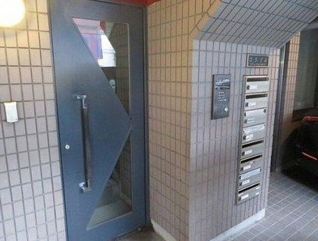 6 / 13