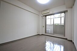 サンテミリオン目白台 205 2階1Kのリビング/ダイニング