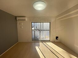 エクセル宝塚 1階ワンルームのリビング/ダイニング