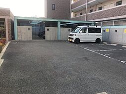 21 / 22