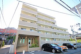 ピア旭町  ｜ 新潟県新潟市中央区旭町通1番町（賃貸マンション1K・3階・33.74㎡） その1