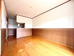 JOYパレス 102 2階2LDKのリビング/ダイニング