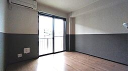 ファミーリエ　B 102 1階2LDKのリビング/ダイニング