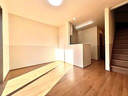 Casa Revelar　A（カーサリヴィエール） 103 2階2LDKのリビング/ダイニング