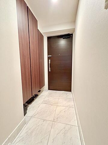 玄関 AQUA VISTA 4階/-