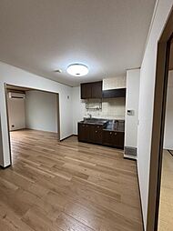 メゾンドセジュール 203 2階2LDKのリビング/ダイニング