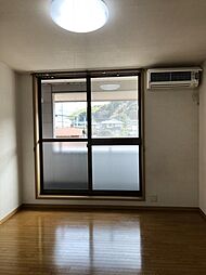 ニューハイツYAMADA・M 101 1階1Kの寝室