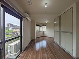 メゾン 七瀬 2階1Kのリビング/ダイニング