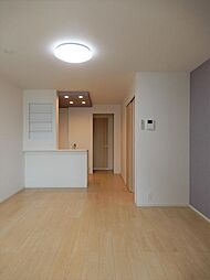 ステイズ　ワン 205 2階ワンルームのリビング/ダイニング