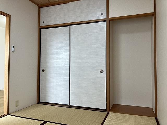 寝室