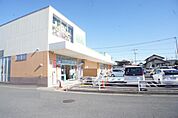 コープ鶴田店800M