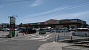 業務スーパーエブリイ西条寺家店(スーパー)まで898m