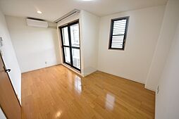 エミール千里山 3階1Kのリビング/ダイニング