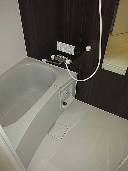 apartment 北海道旭川市八条通1丁目1485
８条通（１～１７丁目）の賃貸情報を見る
物件地図