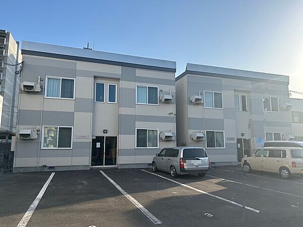 apartment 北海道旭川市八条通1丁目1485
８条通（１～１７丁目）の賃貸情報を見る
物件地図