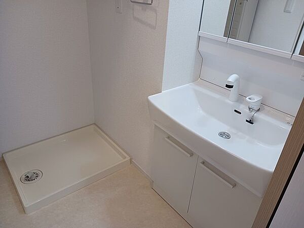 apartment 北海道留萌市潮静1丁目4-2
潮静の賃貸情報を見る
物件地図