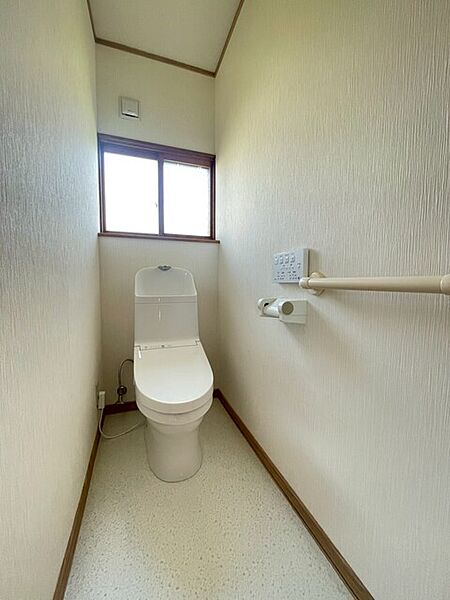 detached 北海道留萌市堀川町2丁目23

地図を見る