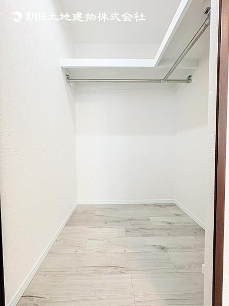 【収納】適材各所に設けられており、お部屋の中をすっきりと見せることが出来ます!