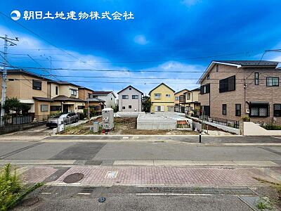 外観:【現地外観:令和8年10月完成予定】※同メーカーのモデルハウスございます。 外観:【現地外観:令和8年10月完成予定】※同メーカーのモデルハウスございます。