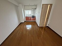 クレール西町北館