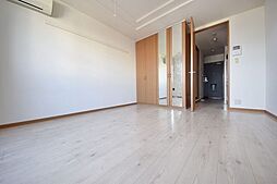 東武伊勢崎線 獨協大学前駅 徒歩12分の賃貸マンション 1階1Kのリビング/ダイニング