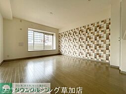 東武伊勢崎線 獨協大学前駅 徒歩3分の賃貸マンション 3階2SLDKのリビング/ダイニング