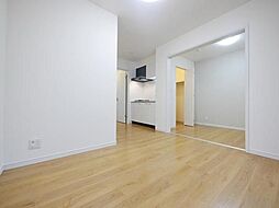 つくばエクスプレス 八潮駅 徒歩7分の賃貸アパート 3階1DKのリビング/ダイニング