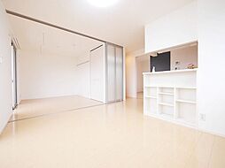 日暮里舎人ライナー 見沼代親水公園駅 徒歩14分の賃貸アパート 3階2LDKのリビング/ダイニング