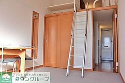 レオパレスハロー越谷 203 2階1Kのリビング/ダイニング