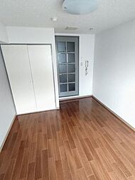 東武伊勢崎線 谷塚駅 徒歩10分の賃貸マンション 1階1Kのリビング/ダイニング