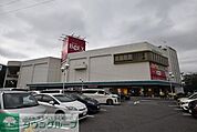 ベルクス草加松原店 徒歩5分。 390m