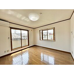 バーシティハウスエスペランサ 205 2階1Kのリビング/ダイニング