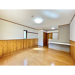 フオレスト中山 1E 1階ワンルームのリビング/ダイニング