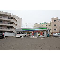 コンビニ「ファミリーマート仙台八幡2丁目店まで130ｍ」
