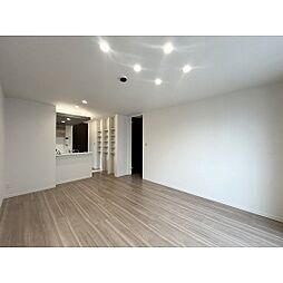 フロレスタ堤通雨宮 3階1LDKのリビング/ダイニング