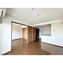 グラン・ドミール小田原山本丁 10階1LDKのリビング/ダイニング