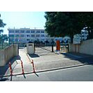小学校「仙台市立連坊小路小学校まで811ｍ」