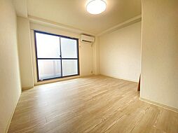 ウエストドリーム 4階1Kのリビング/ダイニング