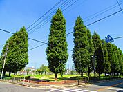 公園「田川公園まで1032m」